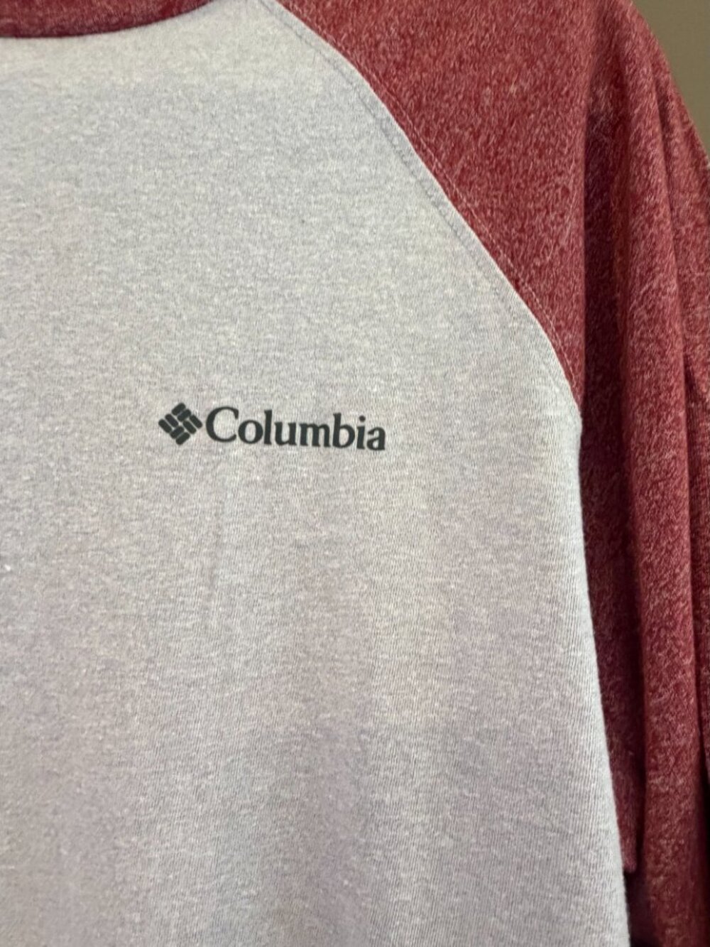 Columbia Thistletown Hills Raglan Long Sleeve Shirt, Comfy, Size Medium - Picture 3 of 8